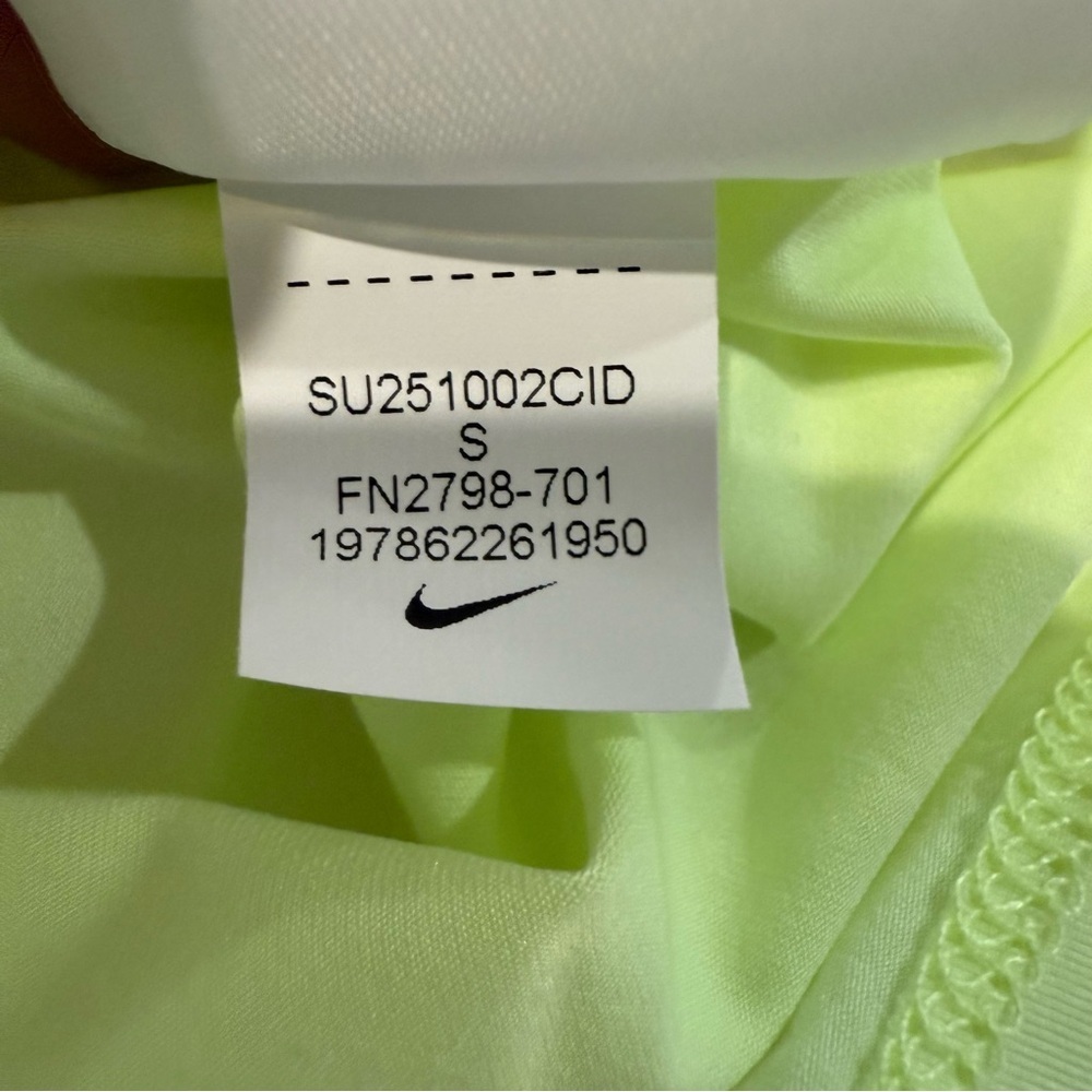 Nike One NWT Classic DriFit Short Sleeve Shirt Womens Small Volt Yellow Training - Picture 7 of 8